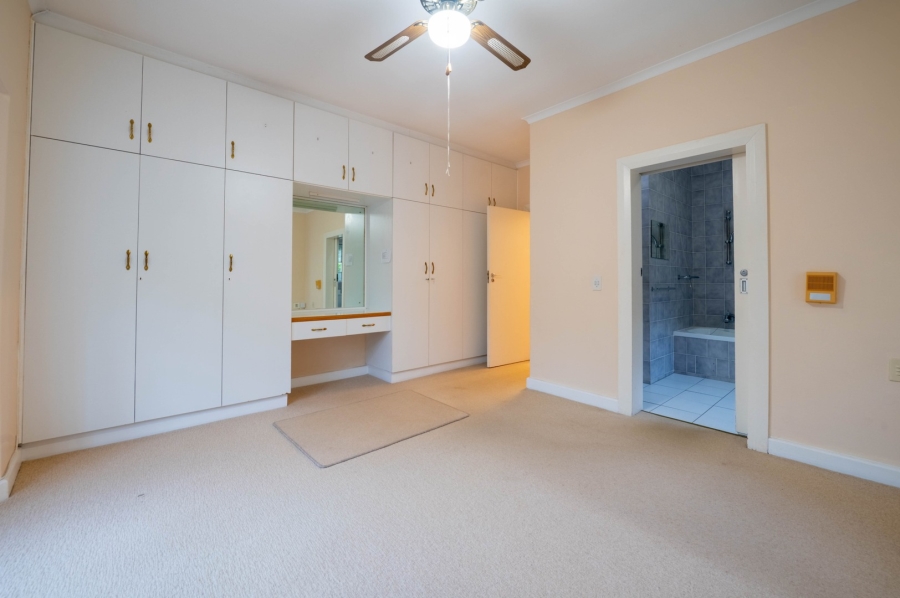 3 Bedroom Property for Sale in Belvidere Estate Western Cape